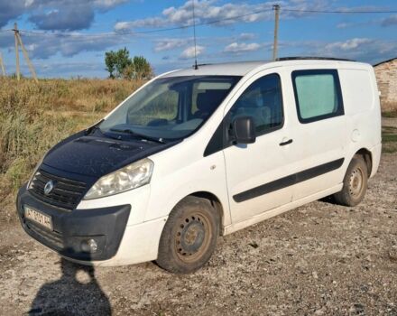 Белый Фиат Скудо, объемом двигателя 2 л и пробегом 452 тыс. км за 4475 $, фото 1 на Automoto.ua