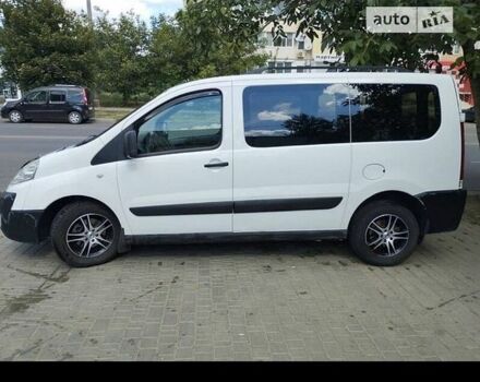 Белый Фиат Скудо, объемом двигателя 2 л и пробегом 345 тыс. км за 5500 $, фото 1 на Automoto.ua
