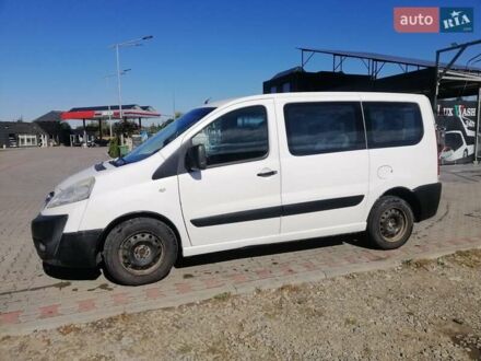 Белый Фиат Скудо, объемом двигателя 1.56 л и пробегом 238 тыс. км за 4650 $, фото 1 на Automoto.ua