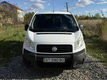 Фиат Скудо 2010 в Ивано-Франковске на Automoto.ua Белый Фиат Скудо, объемом двигателя 2 л и пробегом 200 тыс. км за 7800 $, фото 1 на Automoto.ua