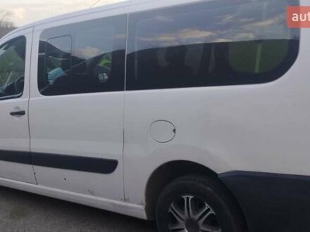 Фиат Скудо 2013 в Бориславе на Automoto.ua Белый Фиат Скудо, объемом двигателя 2 л и пробегом 370 тыс. км за 7999 $, фото 1 на Automoto.ua