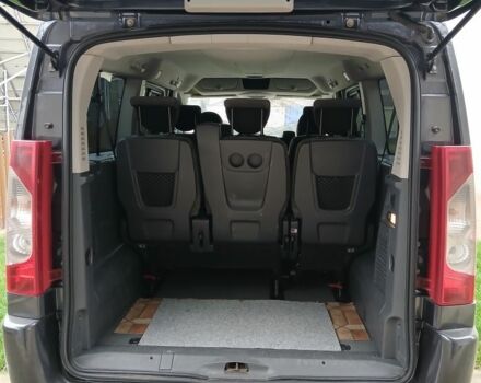 Черный Фиат Скудо, объемом двигателя 2 л и пробегом 366 тыс. км за 9000 $, фото 5 на Automoto.ua