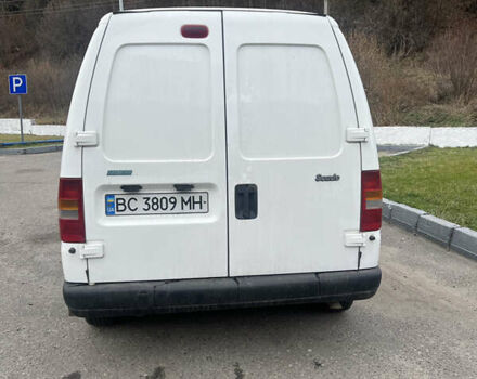 Белый Фиат Скудо груз., объемом двигателя 1.9 л и пробегом 315 тыс. км за 4000 $, фото 1 на Automoto.ua