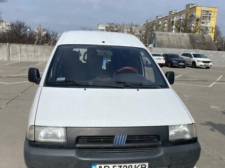 Фиат Скудо груз. 1998 в Новомосковске на Automoto.ua Белый Фиат Скудо груз., объемом двигателя 1.87 л и пробегом 250 тыс. км за 3500 $, фото 1 на Automoto.ua