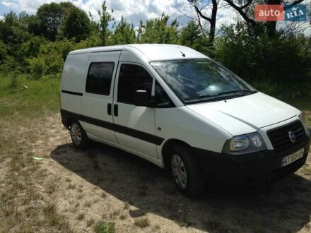 Фиат Скудо груз. 2005 в Черновцах на Automoto.ua Белый Фиат Скудо груз., объемом двигателя 2 л и пробегом 328 тыс. км за 4600 $, фото 1 на Automoto.ua