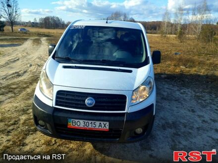 Фіат Скудо вант. 2007 у Макарове на Automoto.ua Білий Фіат Скудо вант., об'ємом двигуна 2 л та пробігом 390 тис. км за 6700 $, фото 1 на Automoto.ua