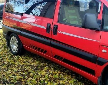 Красный Фиат Скудо, объемом двигателя 2 л и пробегом 300 тыс. км за 5500 $, фото 1 на Automoto.ua