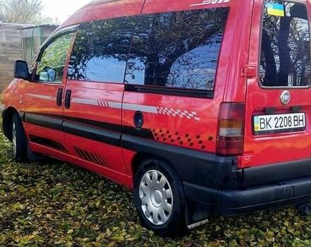 Красный Фиат Скудо, объемом двигателя 2 л и пробегом 300 тыс. км за 5500 $, фото 3 на Automoto.ua