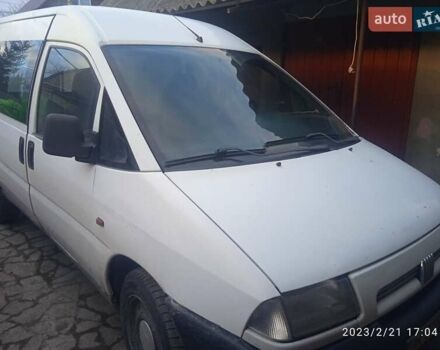 Фиат Скудо, объемом двигателя 1.9 л и пробегом 300 тыс. км за 3200 $, фото 1 на Automoto.ua