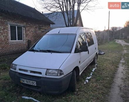 Фіат Скудо, об'ємом двигуна 1.9 л та пробігом 300 тис. км за 3000 $, фото 1 на Automoto.ua