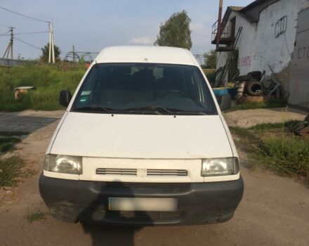 Білий Фіат Скудо пас., об'ємом двигуна 2 л та пробігом 320 тис. км за 4000 $, фото 1 на Automoto.ua