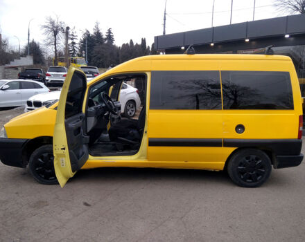 Желтый Фиат Скудо пасс., объемом двигателя 1.9 л и пробегом 245 тыс. км за 4190 $, фото 11 на Automoto.ua