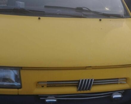 Желтый Фиат Скудо, объемом двигателя 0 л и пробегом 300 тыс. км за 2500 $, фото 1 на Automoto.ua