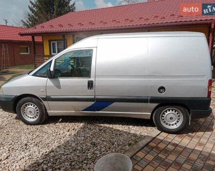 Серый Фиат Скудо, объемом двигателя 2 л и пробегом 225 тыс. км за 3850 $, фото 9 на Automoto.ua