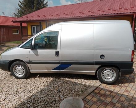 Серый Фиат Скудо, объемом двигателя 2 л и пробегом 220 тыс. км за 3500 $, фото 2 на Automoto.ua