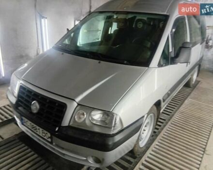 Серый Фиат Скудо, объемом двигателя 2 л и пробегом 300 тыс. км за 3850 $, фото 9 на Automoto.ua