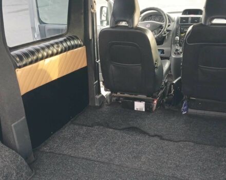 Серый Фиат Скудо, объемом двигателя 2 л и пробегом 315 тыс. км за 5900 $, фото 17 на Automoto.ua