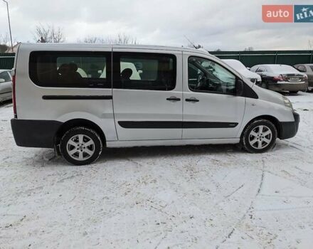 Серый Фиат Скудо, объемом двигателя 2 л и пробегом 220 тыс. км за 6900 $, фото 4 на Automoto.ua