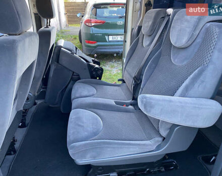 Серый Фиат Скудо, объемом двигателя 2 л и пробегом 237 тыс. км за 12400 $, фото 18 на Automoto.ua