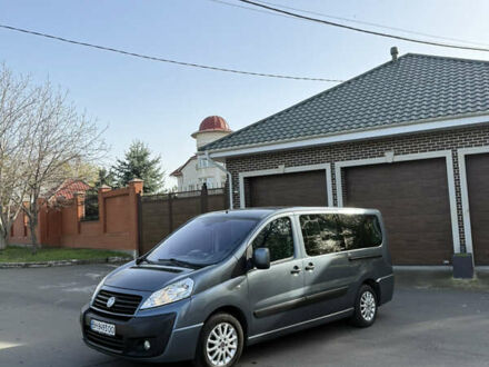 Серый Фиат Скудо, объемом двигателя 2 л и пробегом 355 тыс. км за 12000 $, фото 1 на Automoto.ua