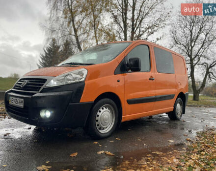 Помаранчевий Фіат Скудо, об'ємом двигуна 2 л та пробігом 294 тис. км за 6350 $, фото 7 на Automoto.ua