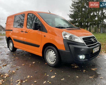 Оранжевый Фиат Скудо, объемом двигателя 2 л и пробегом 294 тыс. км за 6350 $, фото 1 на Automoto.ua