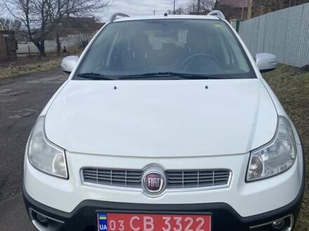 Фиат Седичи 2011 в Червонограде на Automoto.ua Белый Фиат Седичи, объемом двигателя 1.6 л и пробегом 207 тыс. км за 6500 $, фото 1 на Automoto.ua