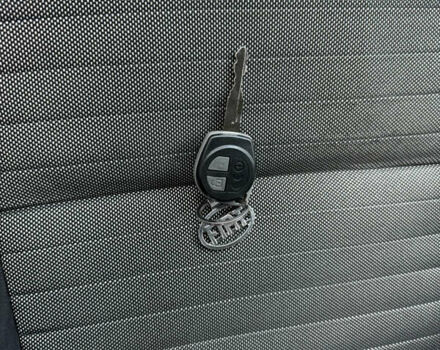 Черный Фиат Седичи, объемом двигателя 2 л и пробегом 228 тыс. км за 8200 $, фото 35 на Automoto.ua