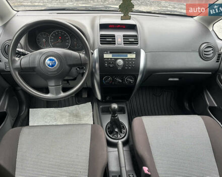 Коричневий Фіат Седічі, об'ємом двигуна 1.6 л та пробігом 180 тис. км за 6650 $, фото 15 на Automoto.ua