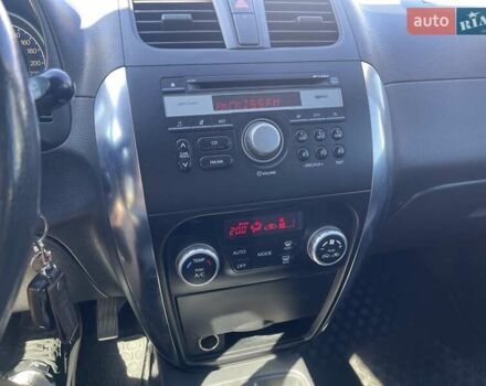 Червоний Фіат Седічі, об'ємом двигуна 1.59 л та пробігом 215 тис. км за 5300 $, фото 24 на Automoto.ua