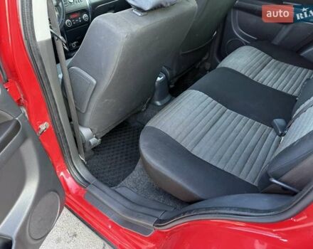 Красный Фиат Седичи, объемом двигателя 1.59 л и пробегом 215 тыс. км за 5200 $, фото 14 на Automoto.ua