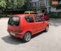 Красный Фиат Сейченто, объемом двигателя 0.9 л и пробегом 150 тыс. км за 1950 $, фото 5 на Automoto.ua