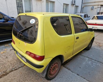 Желтый Фиат Сейченто, объемом двигателя 0.9 л и пробегом 260 тыс. км за 950 $, фото 3 на Automoto.ua