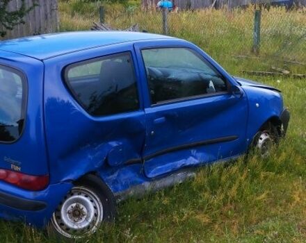 Синій Фіат Сейченто, об'ємом двигуна 1.1 л та пробігом 190 тис. км за 900 $, фото 4 на Automoto.ua