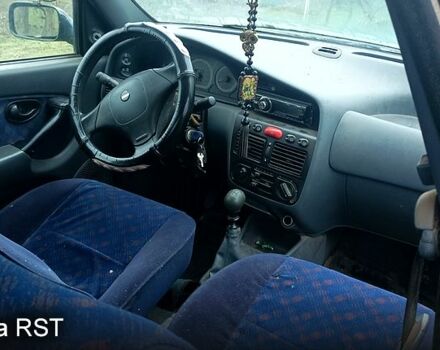 Фиат Сиена, объемом двигателя 1.4 л и пробегом 0 тыс. км за 500 $, фото 3 на Automoto.ua