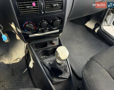 Серый Фиат Сиена, объемом двигателя 1.24 л и пробегом 190 тыс. км за 2350 $, фото 17 на Automoto.ua