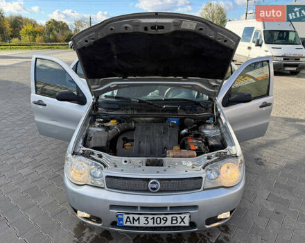 Фиат Сиена 2006 в Житомире на Automoto.ua Серый Фиат Сиена, объемом двигателя 1.24 л и пробегом 190 тыс. км за 2350 $, фото 20 на Automoto.ua