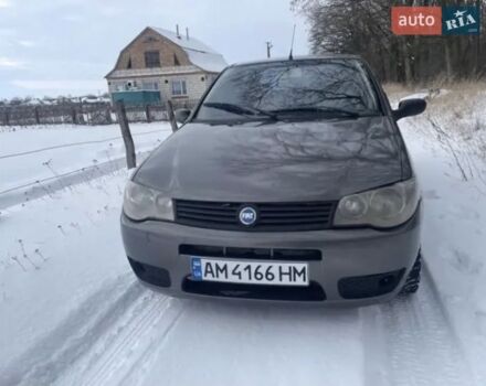 Серый Фиат Сиена, объемом двигателя 1.2 л и пробегом 306 тыс. км за 2800 $, фото 1 на Automoto.ua