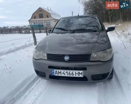 Серый Фиат Сиена, объемом двигателя 1.2 л и пробегом 306 тыс. км за 2800 $, фото 1 на Automoto.ua