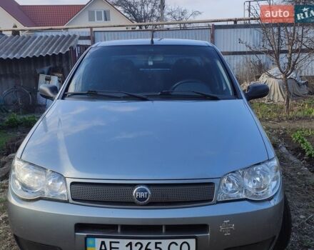 Серый Фиат Сиена, объемом двигателя 1.24 л и пробегом 108 тыс. км за 4000 $, фото 1 на Automoto.ua