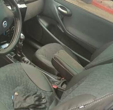 Черный Фиат Стило, объемом двигателя 1.9 л и пробегом 250 тыс. км за 3500 $, фото 6 на Automoto.ua