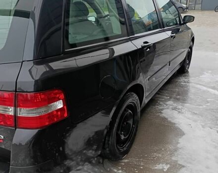 Черный Фиат Стило, объемом двигателя 1.6 л и пробегом 370 тыс. км за 4200 $, фото 2 на Automoto.ua