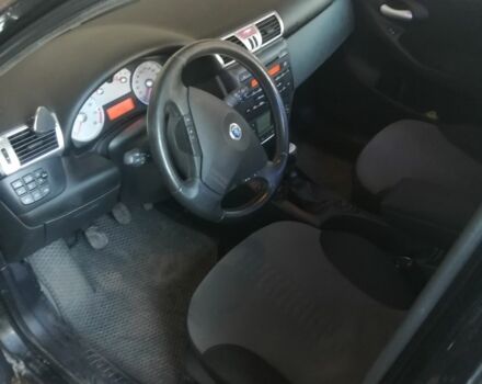 Черный Фиат Стило, объемом двигателя 1.6 л и пробегом 180 тыс. км за 4500 $, фото 9 на Automoto.ua