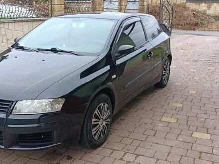 Черный Фиат Стило, объемом двигателя 1.9 л и пробегом 250 тыс. км за 3500 $, фото 1 на Automoto.ua