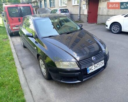 Черный Фиат Стило, объемом двигателя 1.6 л и пробегом 250 тыс. км за 3000 $, фото 1 на Automoto.ua