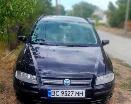 Черный Фиат Стило, объемом двигателя 1.6 л и пробегом 206 тыс. км за 4900 $, фото 1 на Automoto.ua