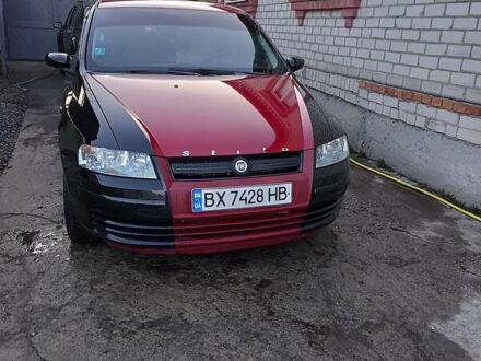 Фіат Стіло 2006 у Славуте на Automoto.ua Чорний Фіат Стіло, об'ємом двигуна 1.6 л та пробігом 195 тис. км за 4300 $, фото 1 на Automoto.ua