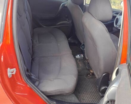 Красный Фиат Стило, объемом двигателя 1.9 л и пробегом 10 тыс. км за 3300 $, фото 4 на Automoto.ua