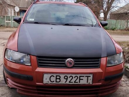 Червоний Фіат Стіло, об'ємом двигуна 1.9 л та пробігом 10 тис. км за 2000 $, фото 1 на Automoto.ua