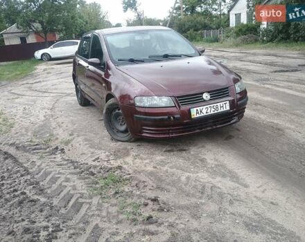 Червоний Фіат Стіло, об'ємом двигуна 1.9 л та пробігом 354 тис. км за 1799 $, фото 1 на Automoto.ua